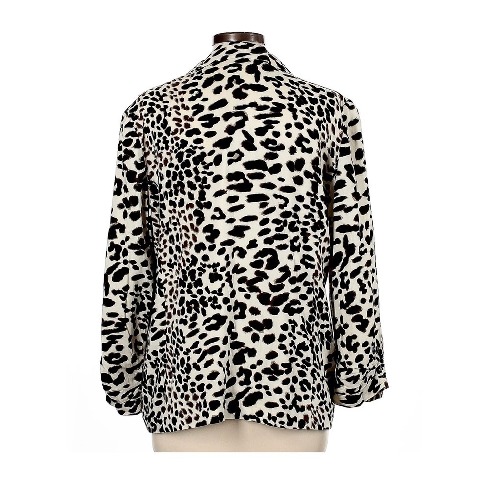 Chico’s Leopard Print Blazer - Picture 9 of 10